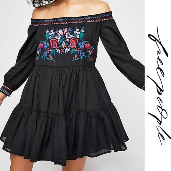 Free People Dresses & Skirts - Free People Sunbeams Dress Floral Embroidery Mini Off Shoulder Black Size XS New